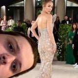 This Irish Comedian Reviewing Met Gala Looks Is The Only Critique You Need