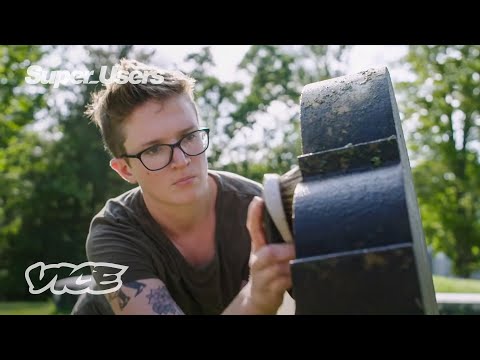 Meet The Teen Who Finds Old, Run Down Gravestones And Brings Them Back To Life